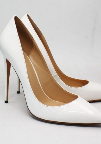 High heel（Estimate 4-7 work days Sent out ,Production after received order）